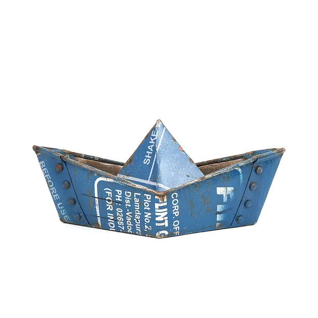 Bateau origami façon "papier" en métal recyclé