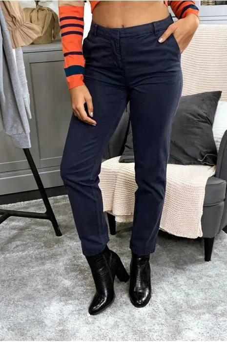 Pantalon cigarette marine avec poches
