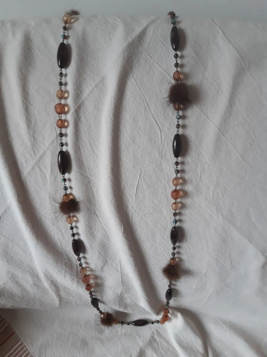 Sautoir ou collier perle et fourrure